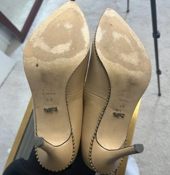 Coach Waverly High Heel Pumps. Nude/beige . Size 6.5. Very Good Condition - Picture 6 of 9